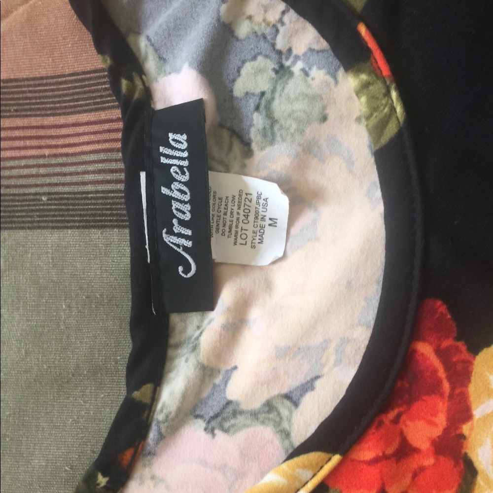 Mid-sleeve Croptop